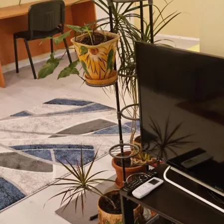 Peaceful In The Center, Close To Subway, Medical Apartament Sofia