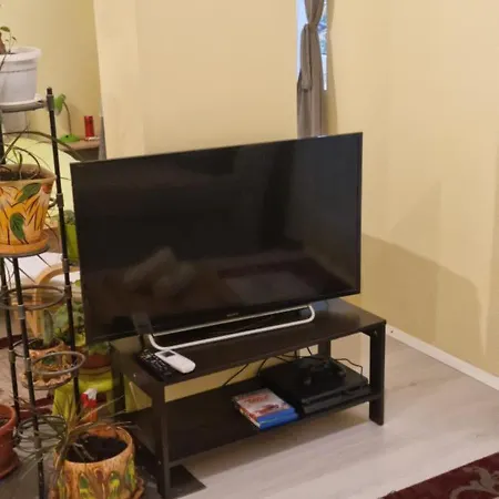 Apartament Peaceful In The Center, Close To Subway, Medical Sofia