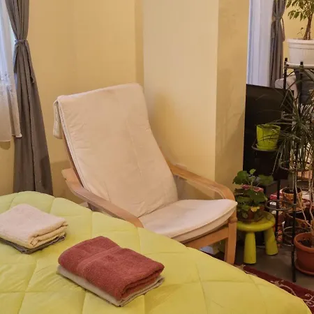 Apartament Peaceful In The Center, Close To Subway, Medical